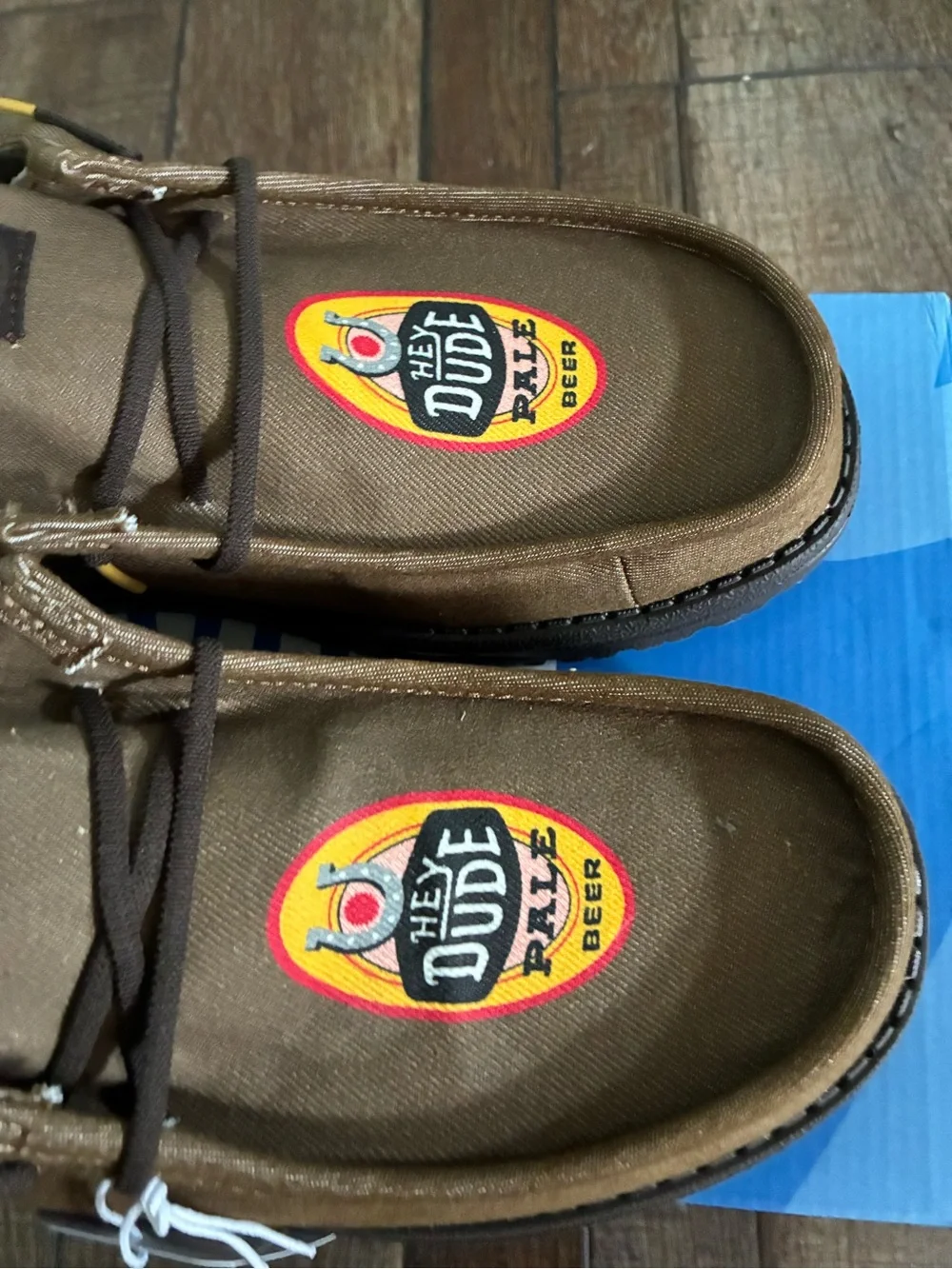 Hey Dude Wally Octoberfest sz 11 Men’s Brown Casual Canvas Shoes nib